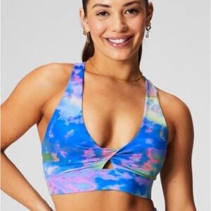 Fabletics Oasis Twist Swelter Sports Bra And High Waisted Short Set Size Medium